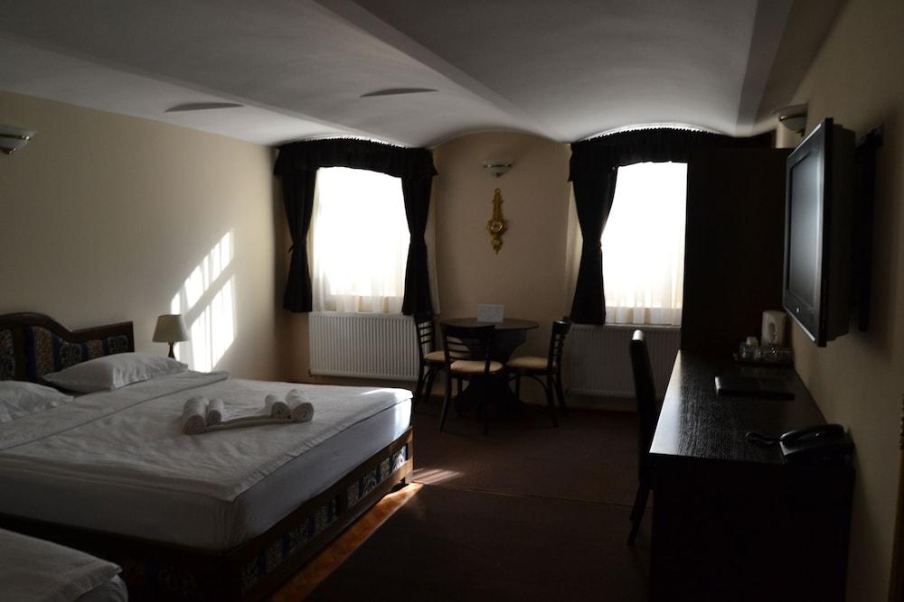 Annapolis 3* Brasov