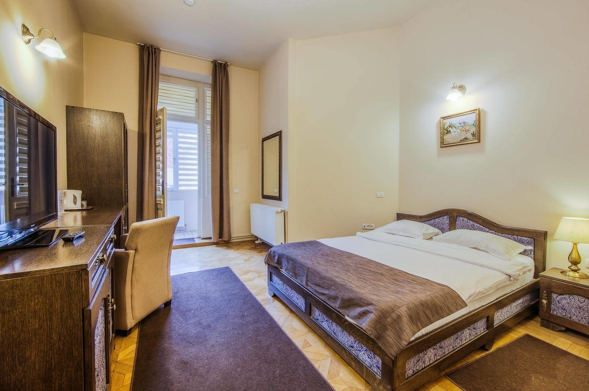 Annapolis Hotel 3*